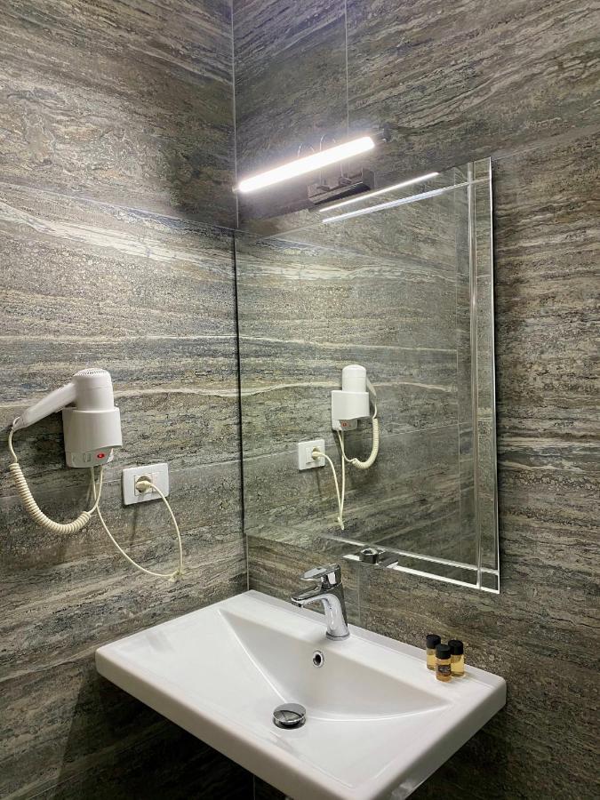 Hotel Bojko Vlorë Extérieur photo