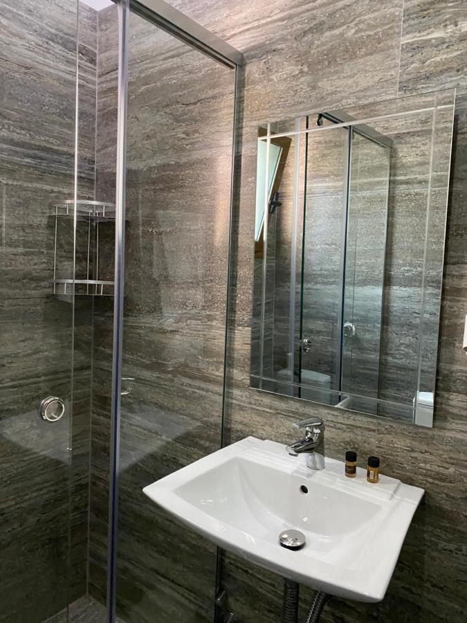 Hotel Bojko Vlorë Extérieur photo