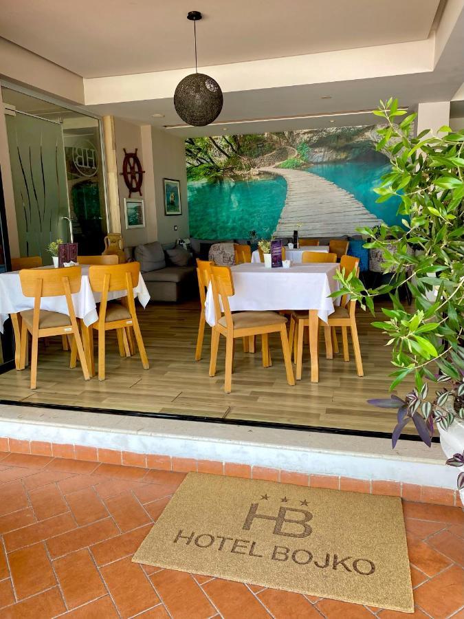 Hotel Bojko Vlorë Extérieur photo