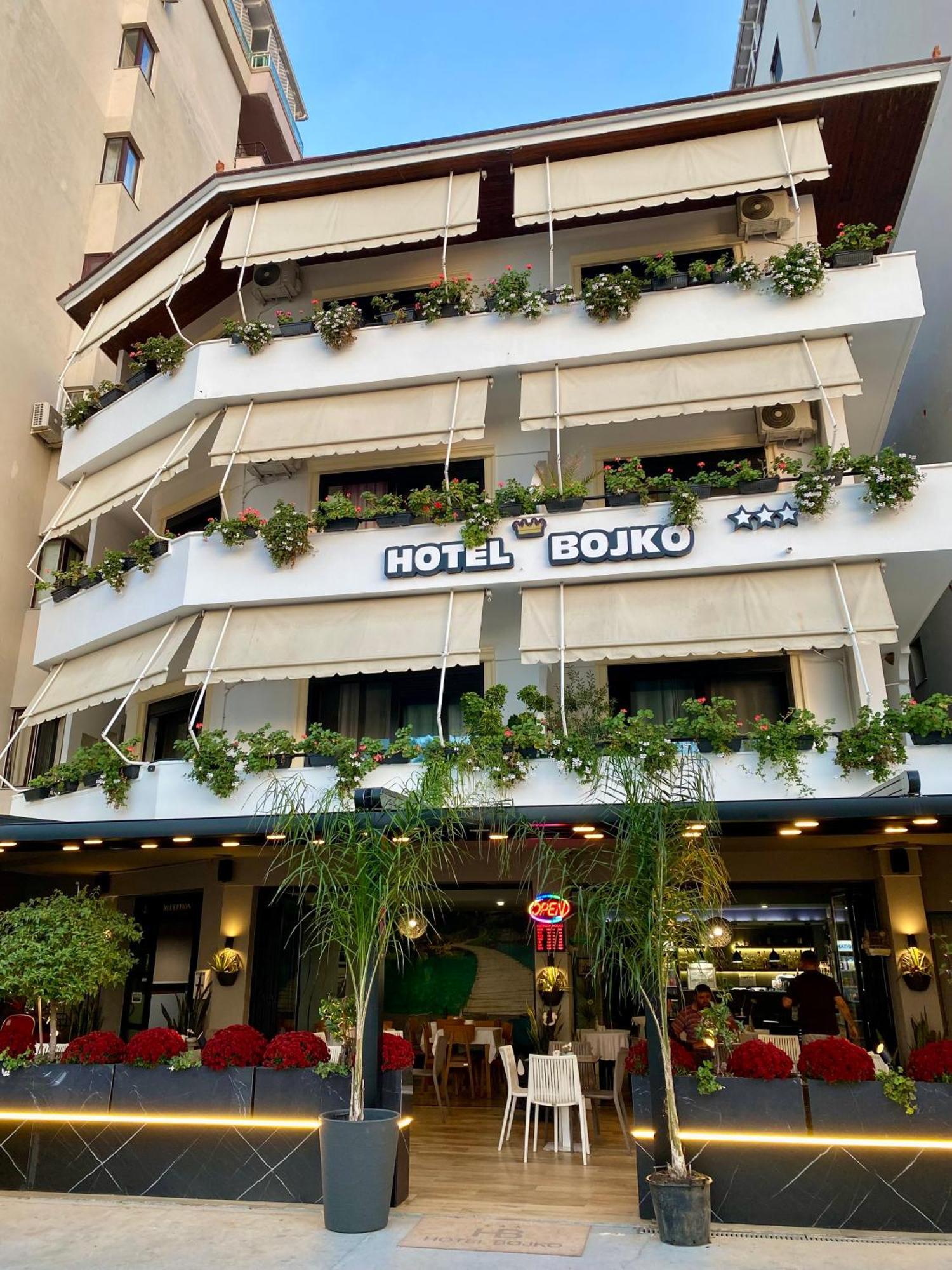 Hotel Bojko Vlorë Extérieur photo