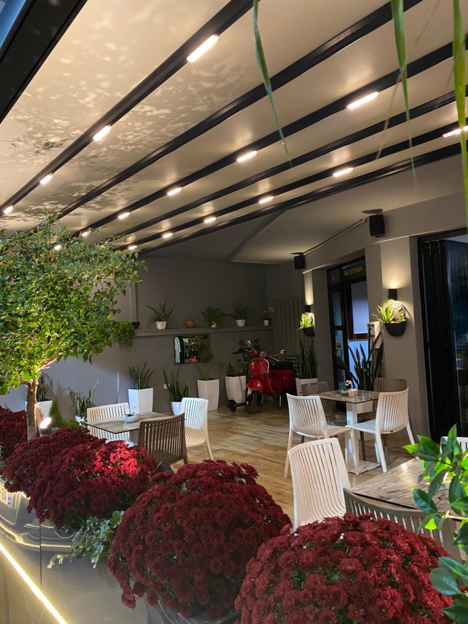 Hotel Bojko Vlorë Extérieur photo