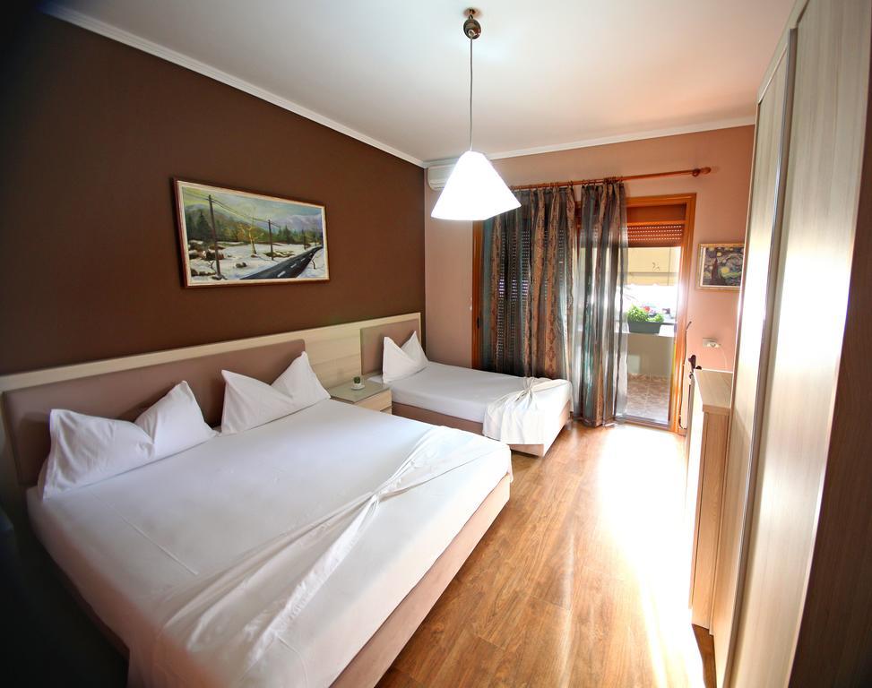 Hotel Bojko Vlorë Chambre photo