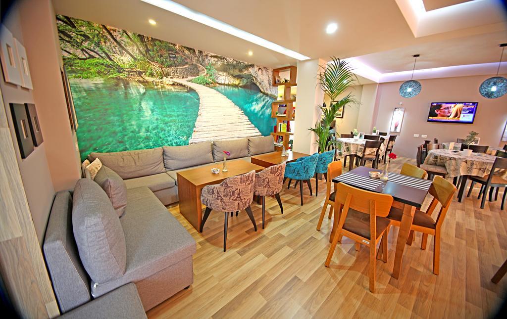 Hotel Bojko Vlorë Extérieur photo